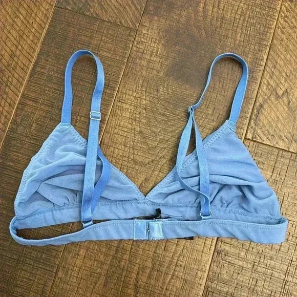 Out From Under Mesh Bra - Picture 6 of 6